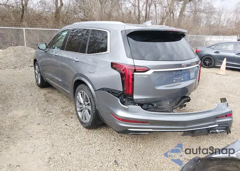 2021 Cadillac Xt6 Awd Premium Luxury z USA, uszkodzony, nr VIN 1GYKPDRS4MZ142198